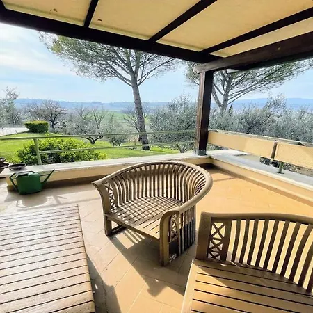 Sole Vino - Sensational Holiday Venue - Central Location - Sleeps 15 Belvedere (Perugia)