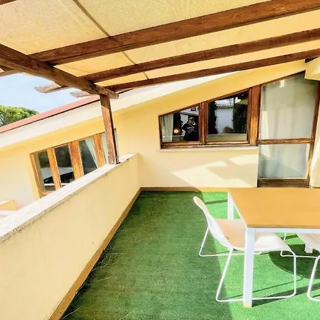 Villa Sole Vino - Sensational Holiday Venue - Central Location - Sleeps 15