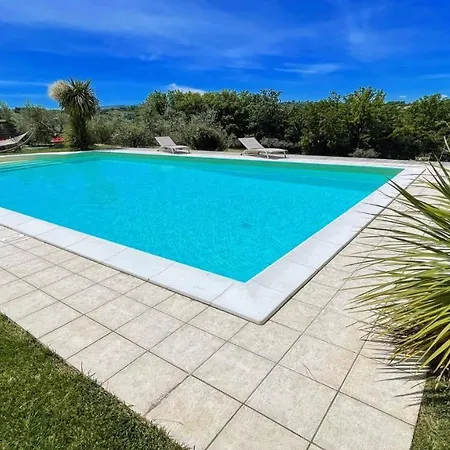 Sole Vino - Sensational Holiday Venue - Central Location - Sleeps 15 Belvedere (Perugia)