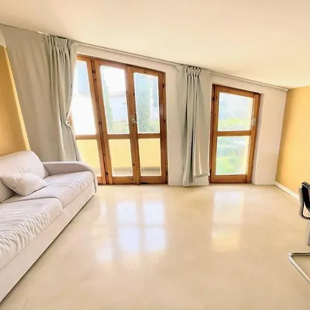 Sole Vino - Sensational Holiday Venue - Central Location - Sleeps 15 Villa Belvedere (Perugia)