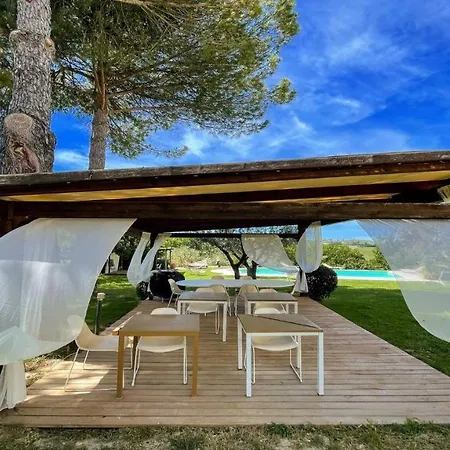 Sole Vino - Sensational Holiday Venue - Central Location - Sleeps 15 Villa Belvedere (Perugia)