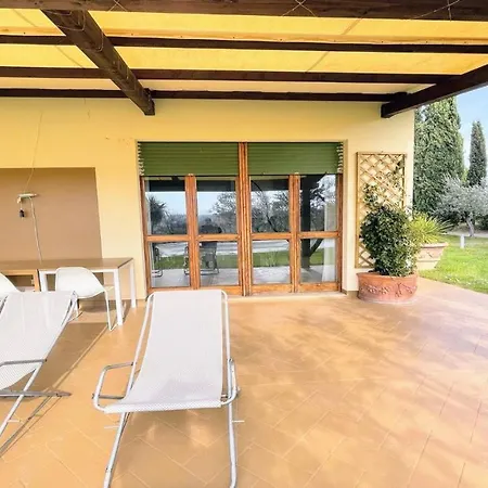 Sole Vino - Sensational Holiday Venue - Central Location - Sleeps 15 Villa Belvedere (Perugia)
